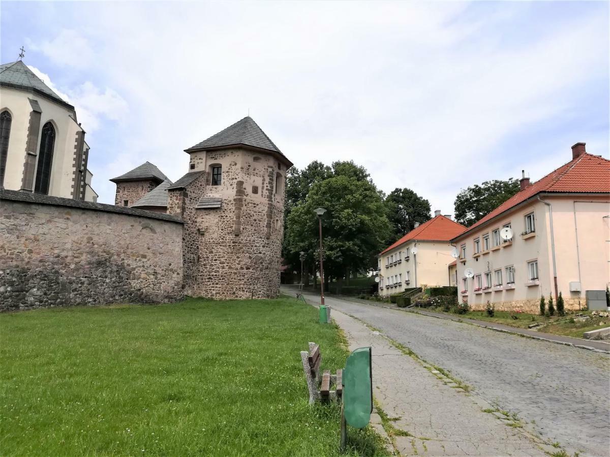Pod Zamkom Apartment Kremnica Exterior photo